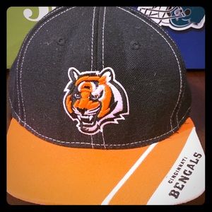 Cincinnati Bengals adjustable flat bill cap